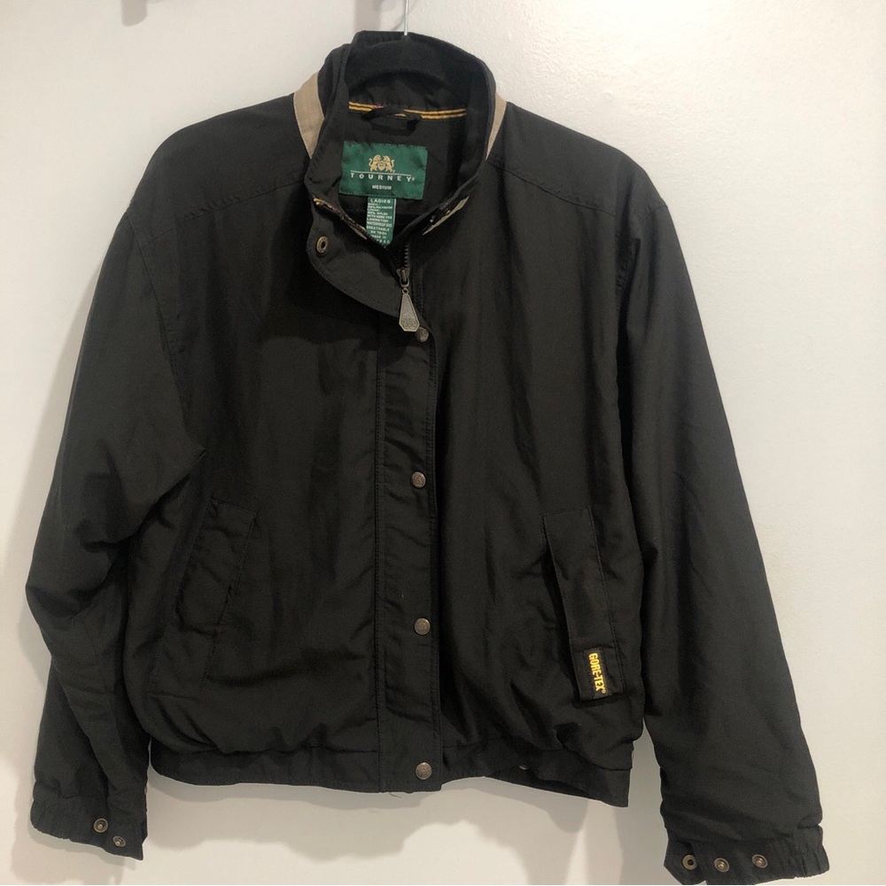 Tourney GORE-TEX Women’s Black Waterproof Windproof Breathable Jacket Size M